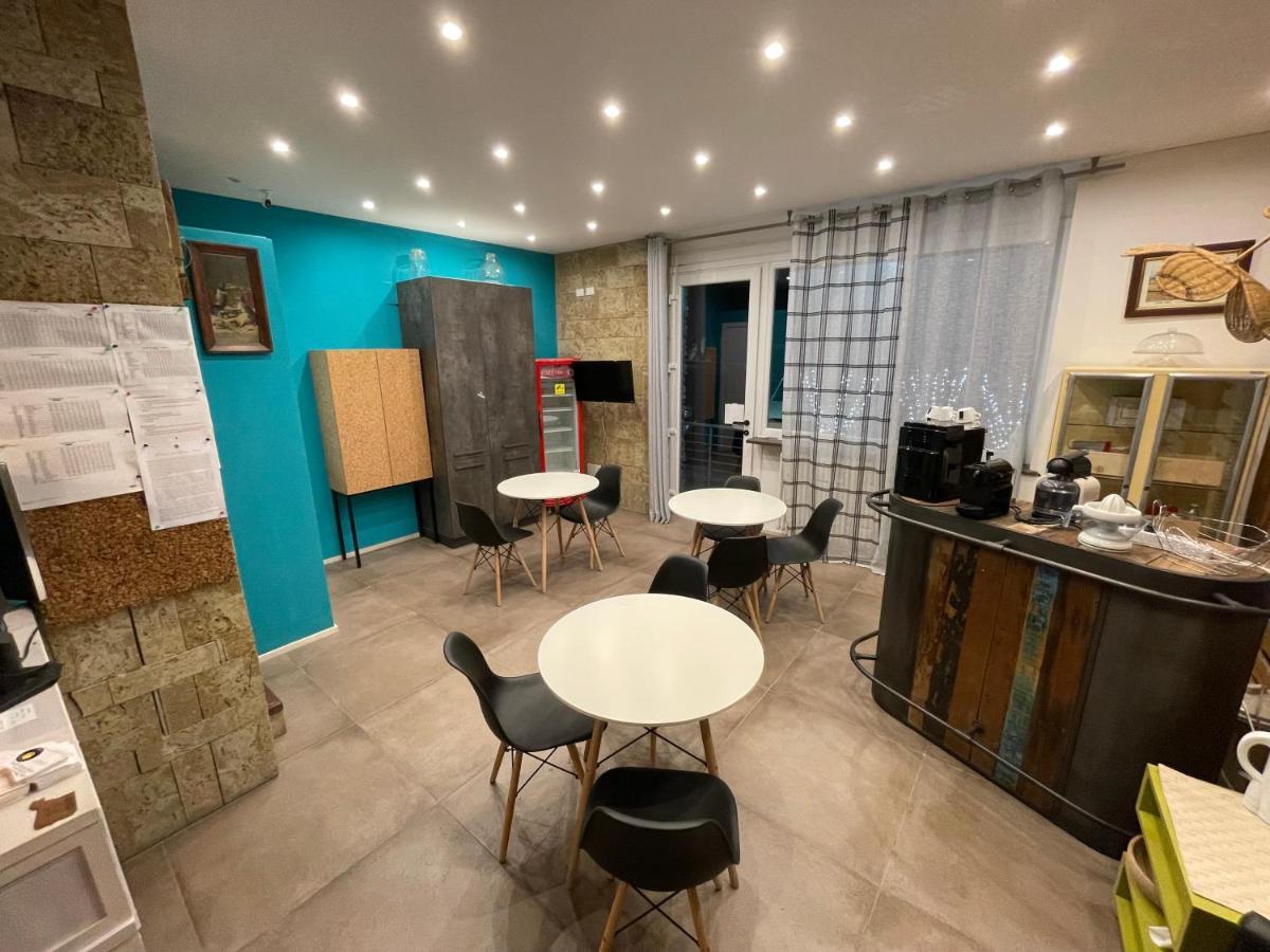 Smile Accomodation Sarre Exterior foto